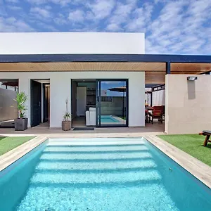 https://villa-toro.hotelsfuerteventura.org